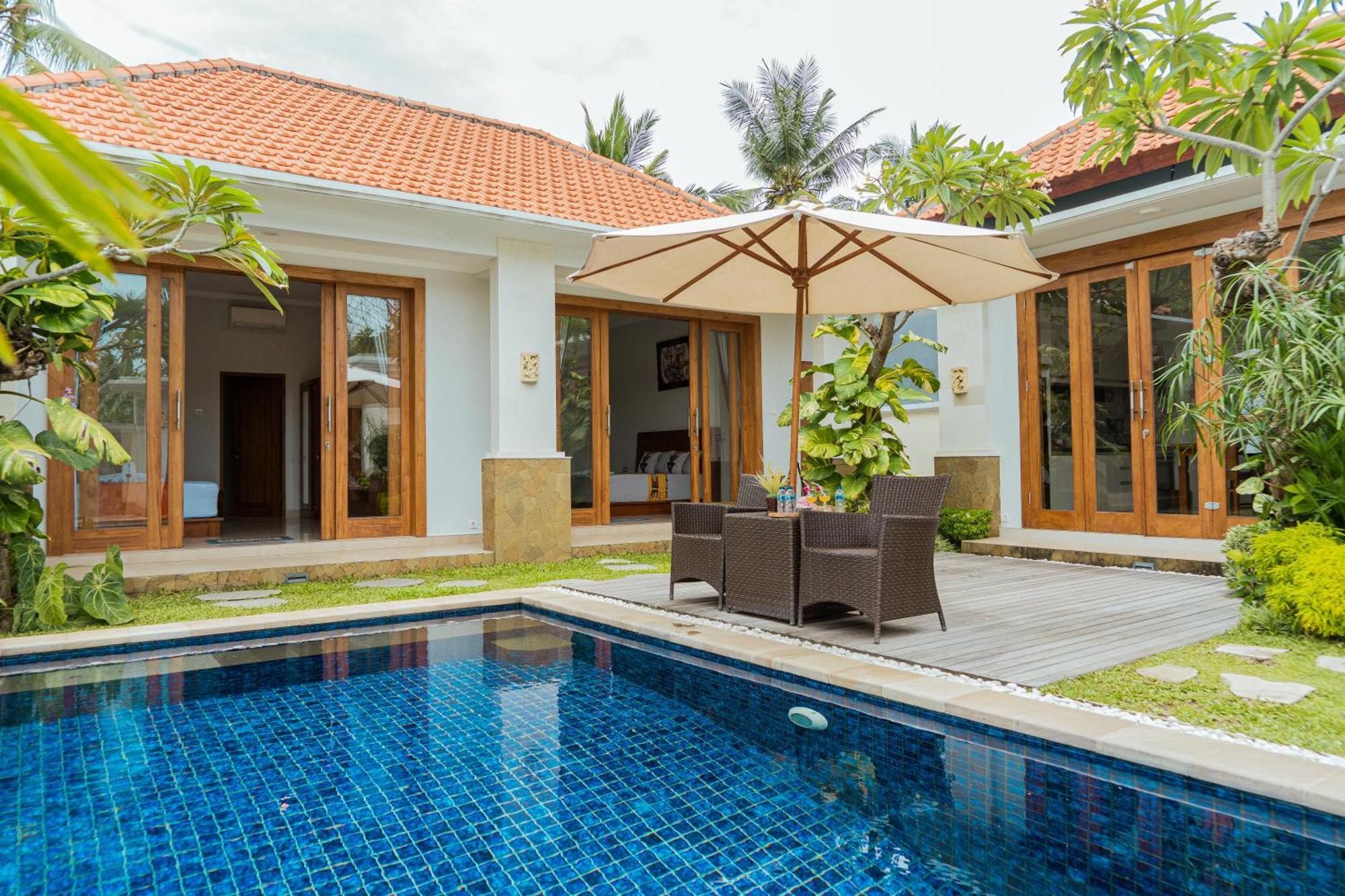 Villa Nugraha Lovina Private Pool Singaraja エクステリア 写真