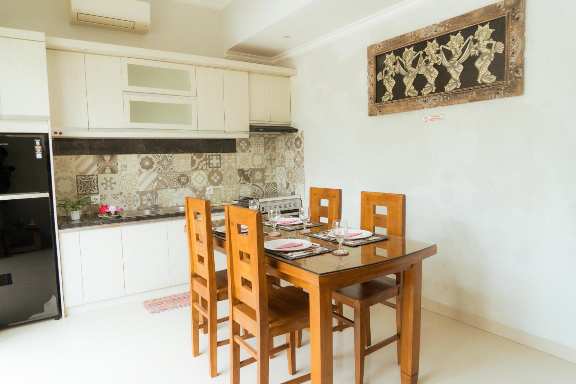 Villa Nugraha Lovina Private Pool Singaraja エクステリア 写真