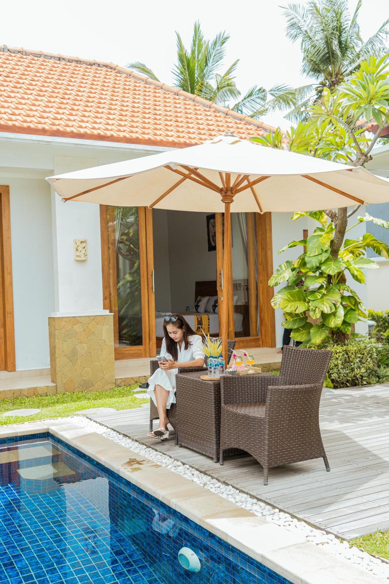 Villa Nugraha Lovina Private Pool Singaraja エクステリア 写真